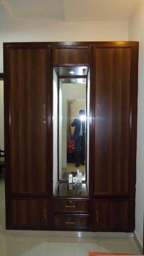 Midway Hotel & Restaurant Sadiqabad Екстериор снимка